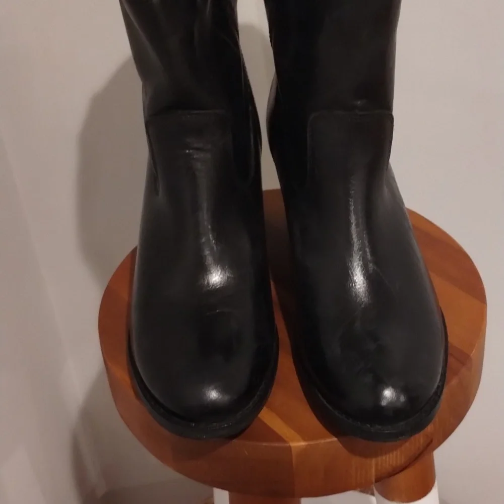 Frye Short Leather Black Boots Size 9 Jackie Button Wedge Boots NWT - Picture 4 of 6